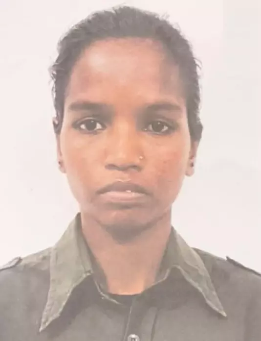 खैरागढ़ में 17 लाख की इनामी महिला नक्सली ने किया आत्मसमर्पण